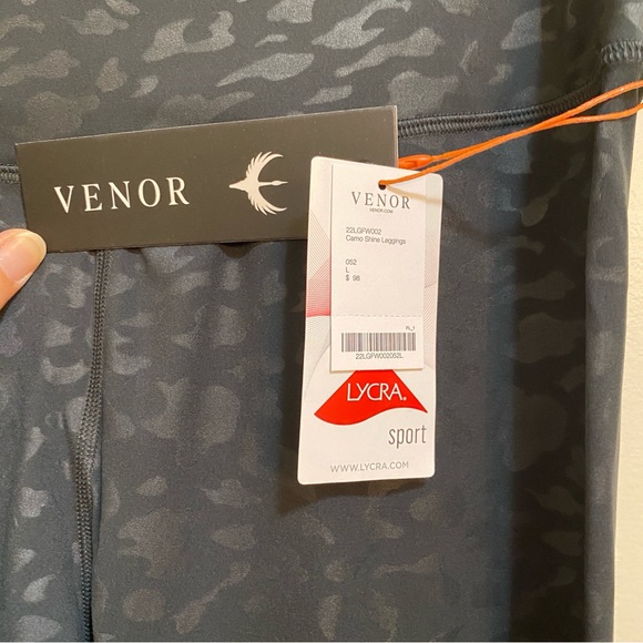 Venor women’s size large black camo leopard print, active full length leggings - Picture 4 of 6